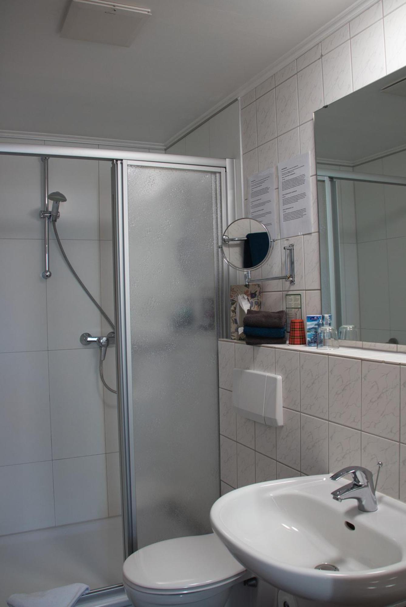 Hotel Quellenhof Salzgitter Bagian luar foto