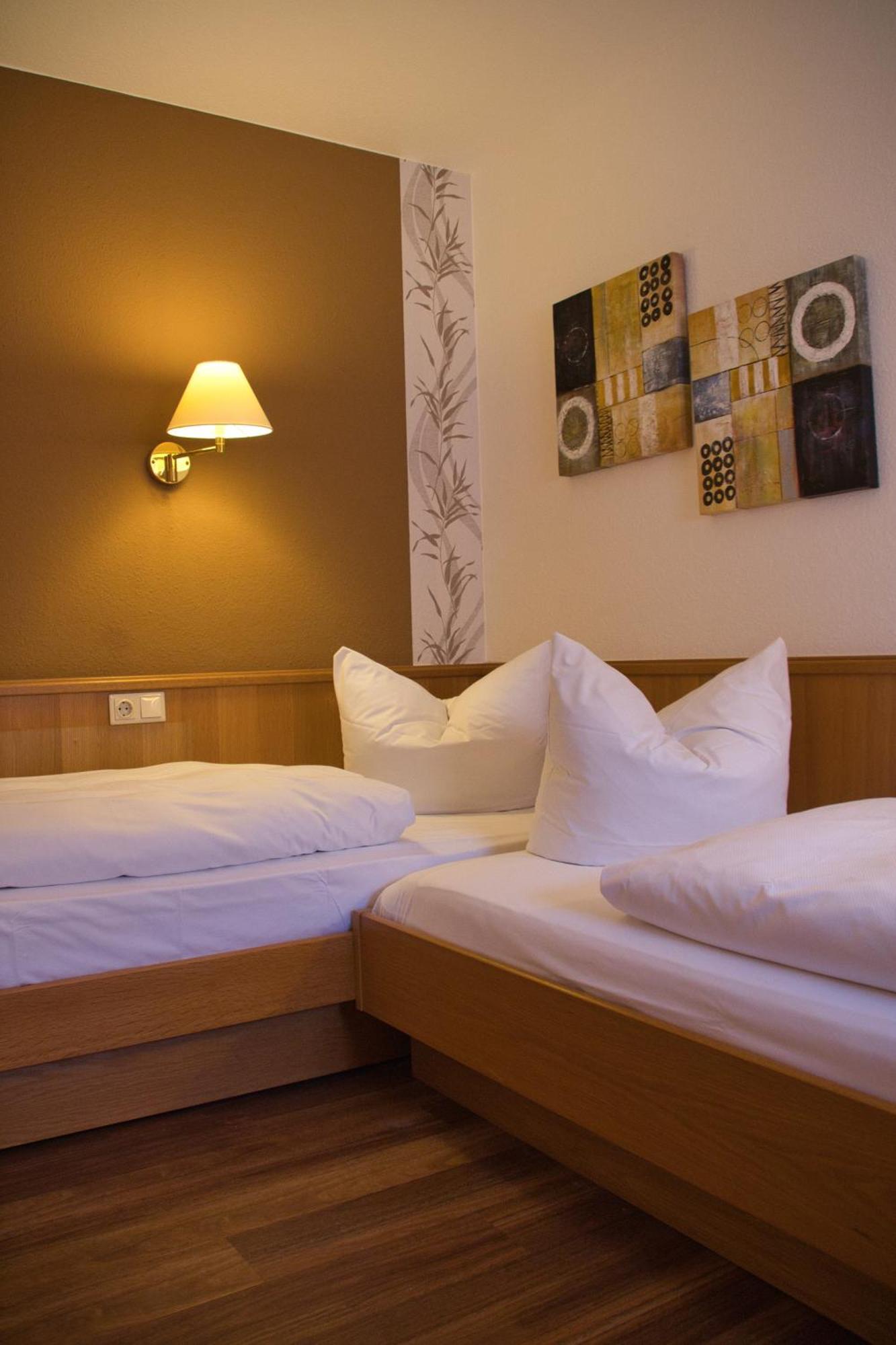 Hotel Quellenhof Salzgitter Bagian luar foto
