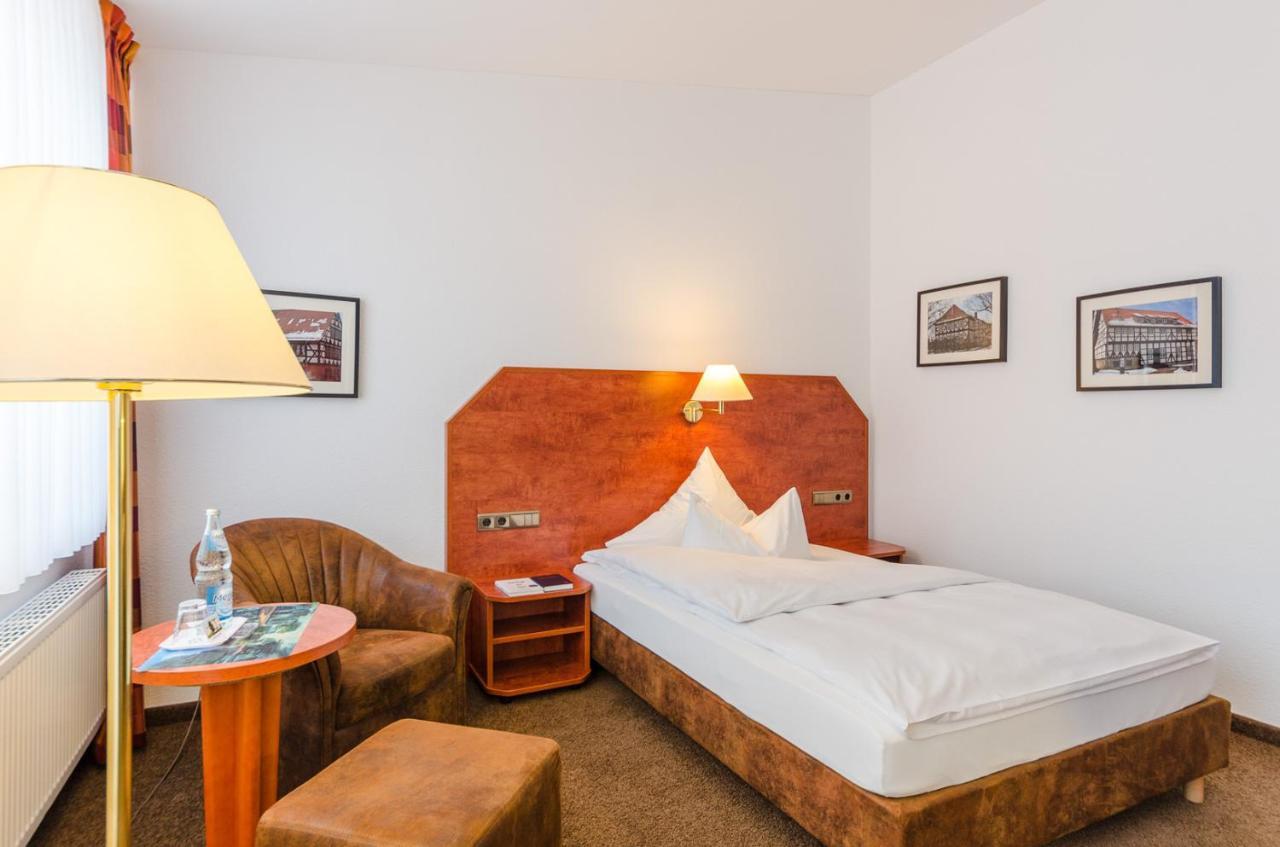 Hotel Quellenhof Salzgitter Bagian luar foto